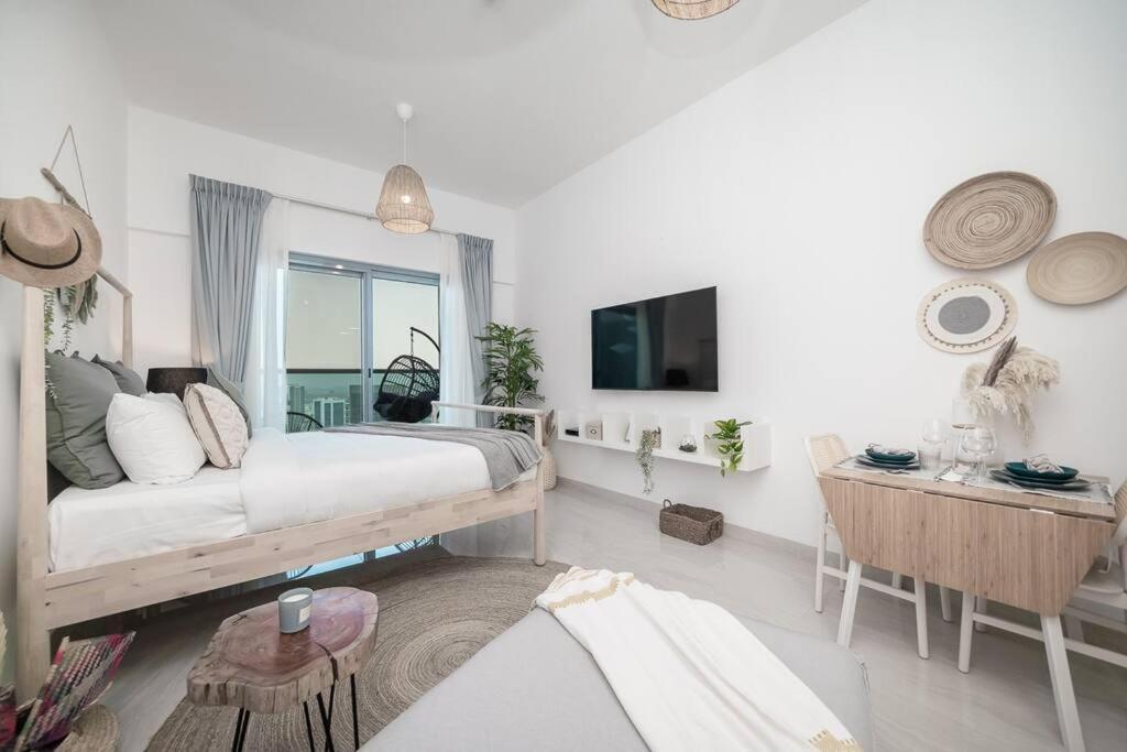 Appartement Burj Khalifa View! Stunning Studio In City Center! Dubai